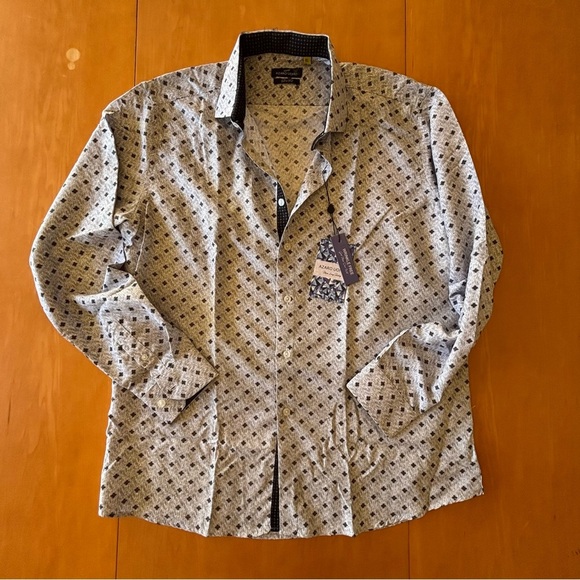 Azaro Uomo L NWT Geometric Patterned Button-Up Dress Shirt - Picture 1 of 9